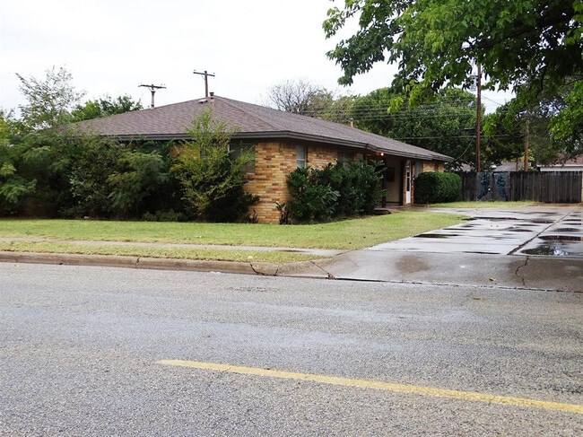 Building Photo - 1636 58th St