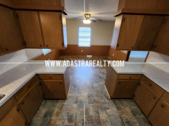 Photo - 212 Brookside Dr