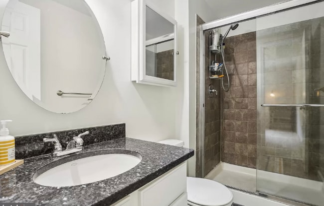 Photo - 5205 Cannes Ct