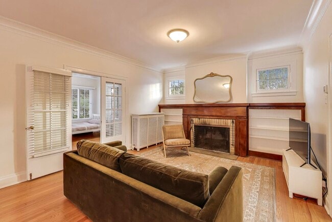 Photo - 1628 Wesley Ave