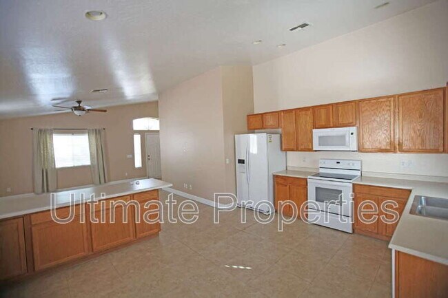 Photo - 15017 W Riviera Dr