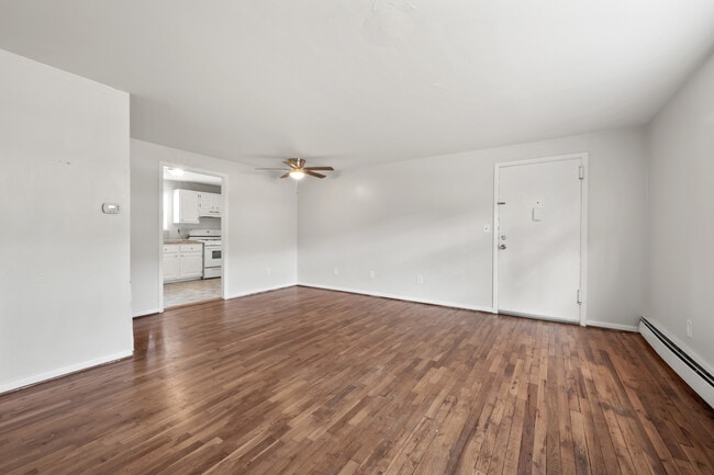 122 Sycamore Ln