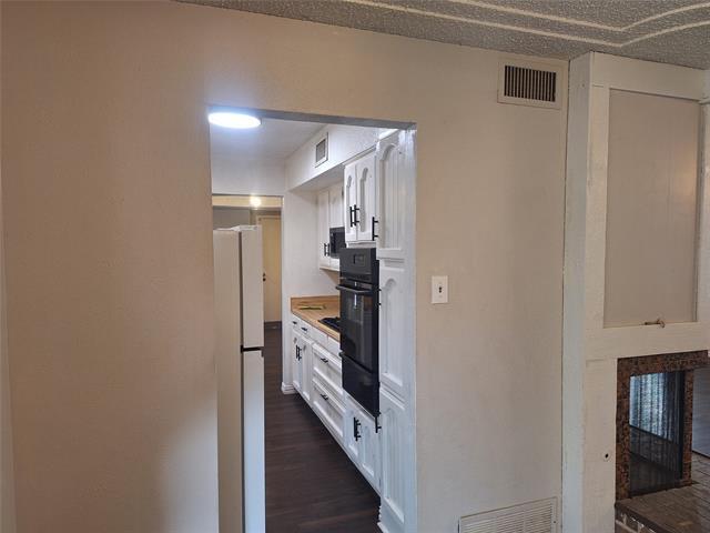 Photo - 6917 Bennington Dr