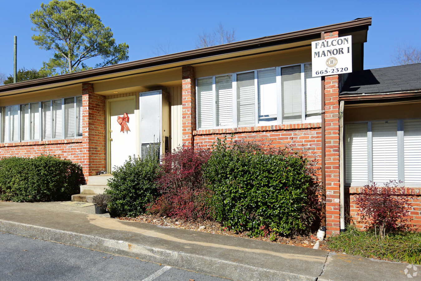 Falcon Manor Apartments - Falcon Manor Apartments