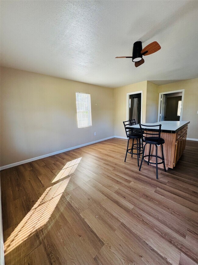 Photo - 7131 Farm to Market Rd 563