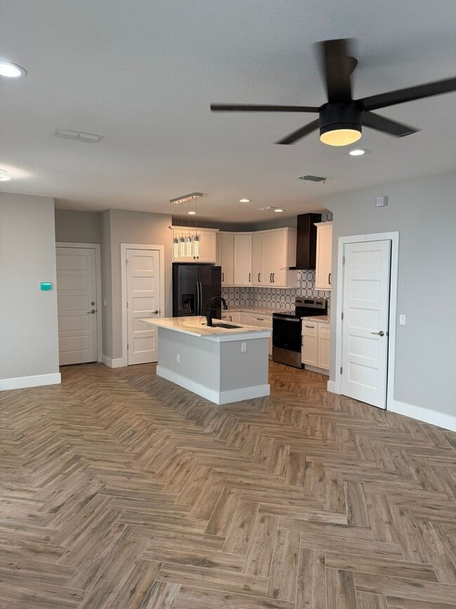 Photo - 521 Peachtree Rd