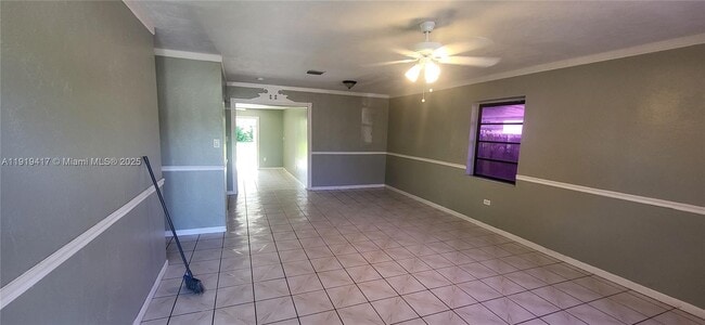 Photo - 1310 NE 143rd St