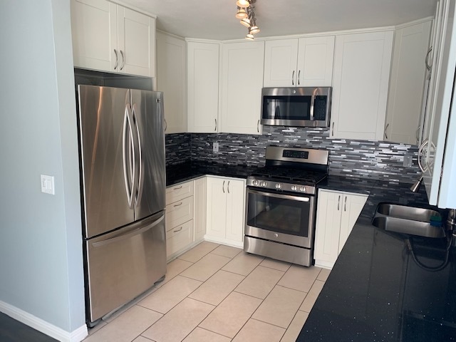 Photo - 11916 Venice Blvd