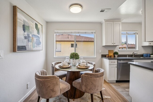 2297 Medallion Dr