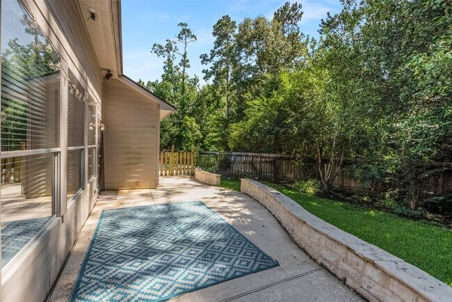 7 Ebony Oaks Pl