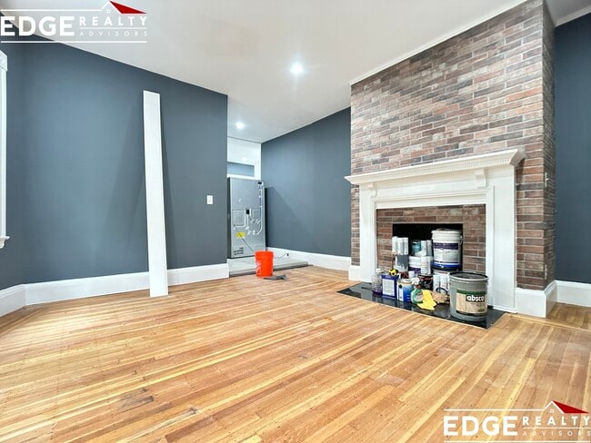 Photo - 16 Leicester St Unit 1