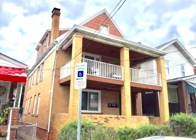 Photo - 817 Anaheim St Unit 4