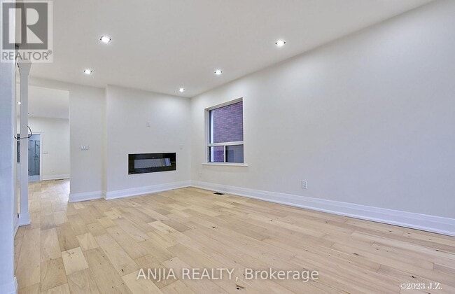 Photo - 36 Gough Ave