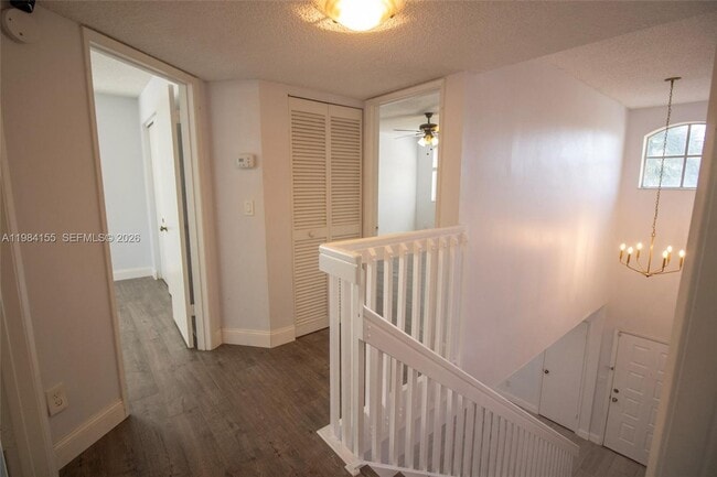 4844 Grapevine Wy