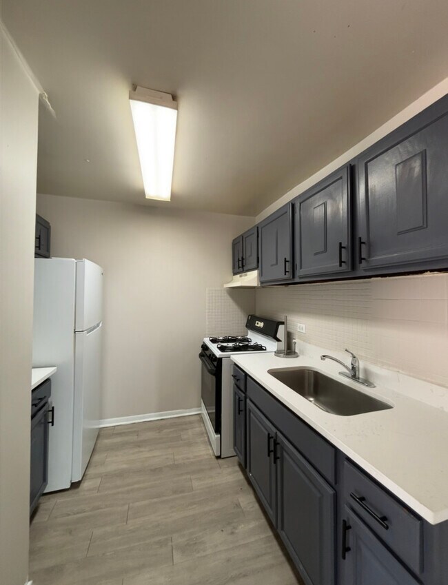 Photo - 3068 Bernice Ave