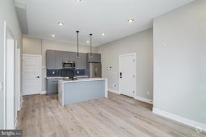 Building Photo - 4327 Baltimore Ave Unit 2 Rental