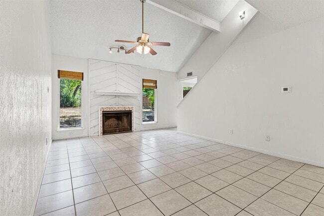 Photo - 8113 Baywood Dr