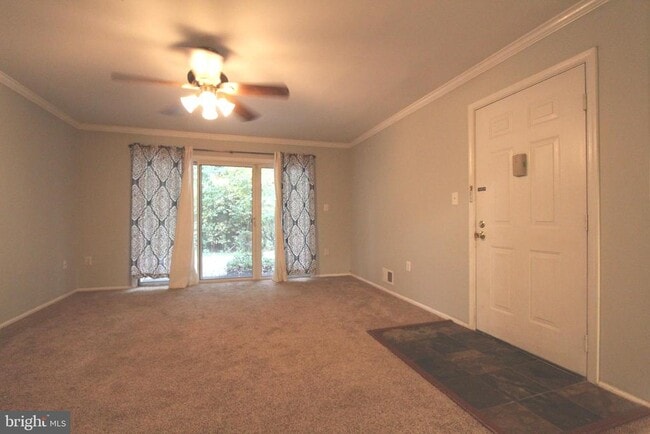 Photo - 83 Willow Ct