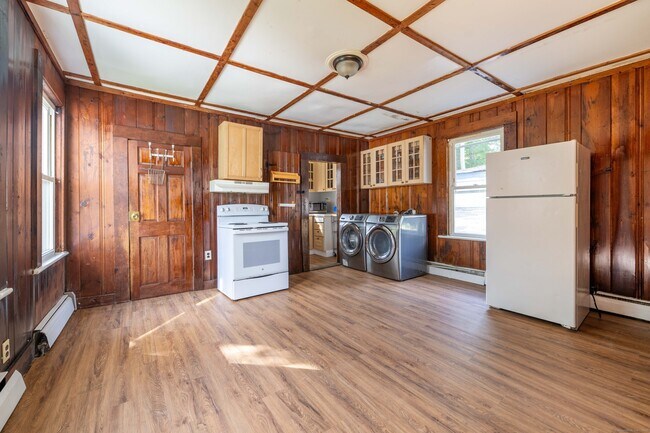 Photo - 324 Norwich Ave Unidad A