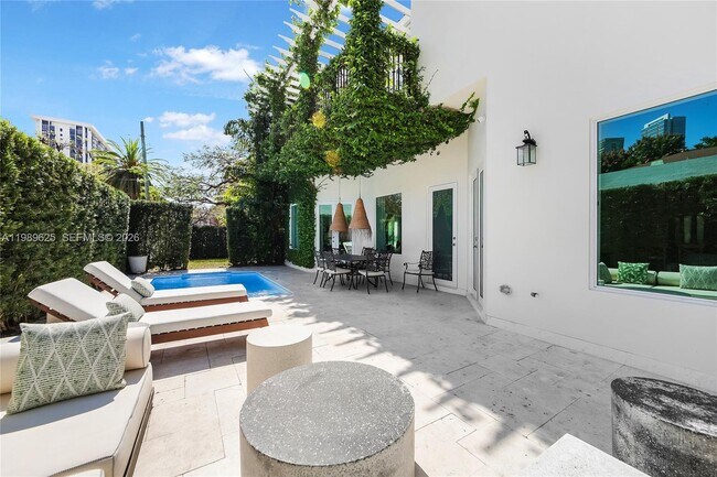 Photo - 1898 S Miami Ave