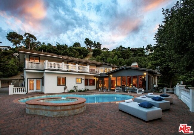 Photo - 3200 Oakley Dr Casa