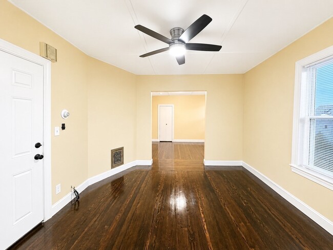 19 Bradford St Unit 2
