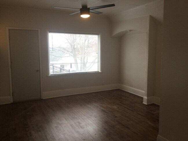 Photo - 4368-4368A N 17th St Unit upper