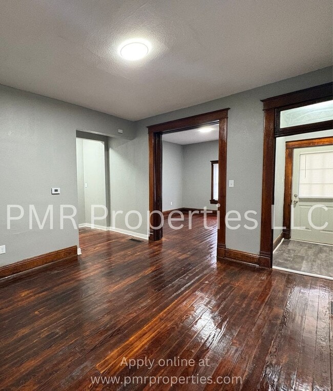 Photo - 3 Bedrooms / 1 Bathroom House