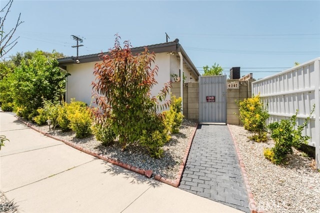 Photo - 4207 Canoga Dr