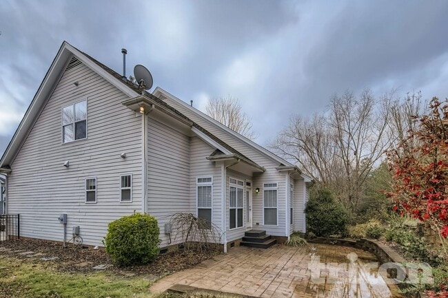 Photo - 1519 Peak Ct