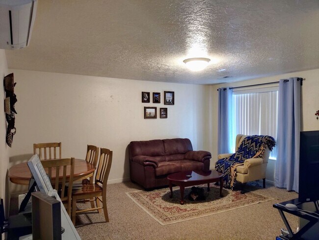 Photo - 1B/1B Pet Friendly Apartment South of BYU Unit 204