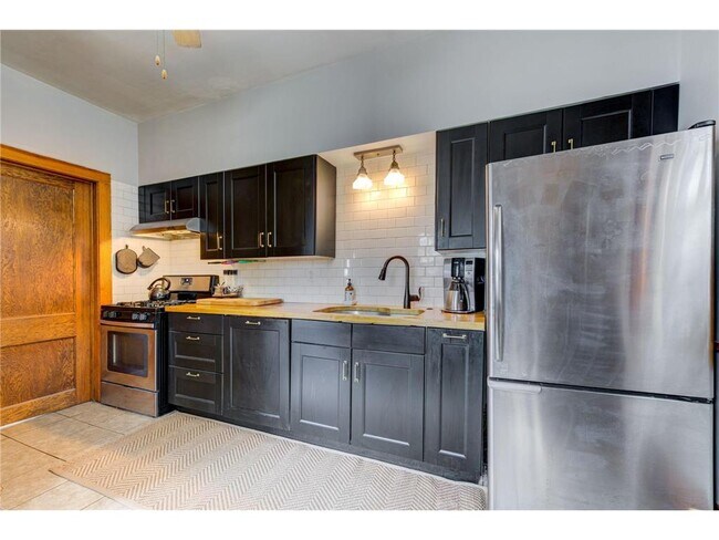 Photo - 1609 Lafond Ave