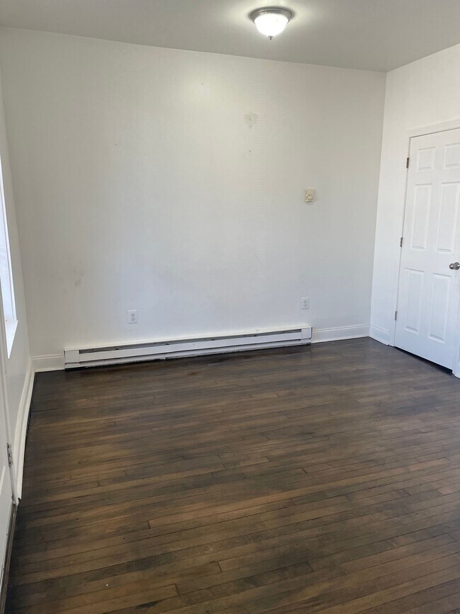 746 Broadway Unit 6