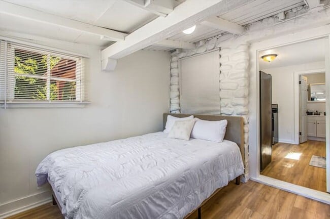 Photo - 1359 Jasper Ave Unit 1359 Jasper Ave #2