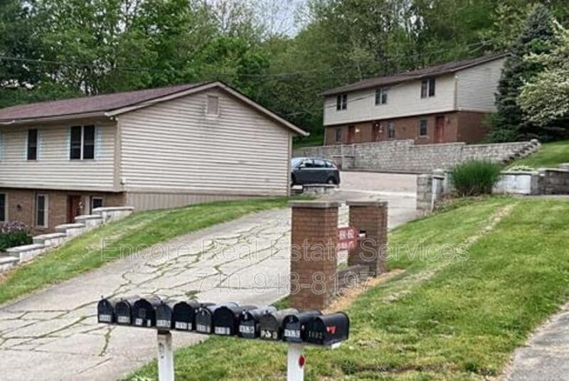 Photo - 1688 Watson Rd SE Unit apt c