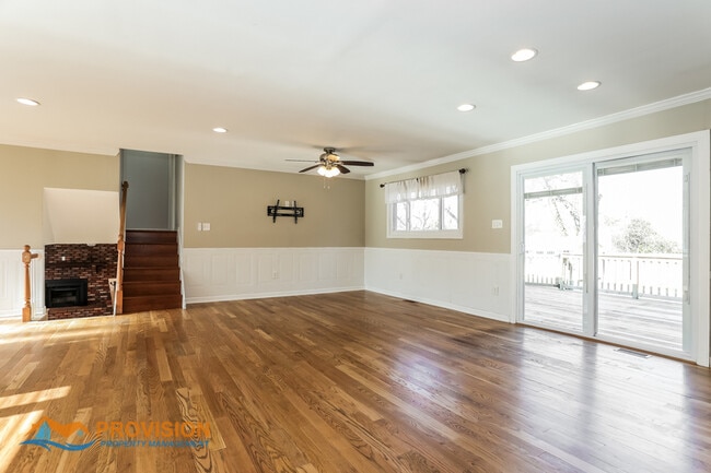 Photo - 3025 Rock Dr