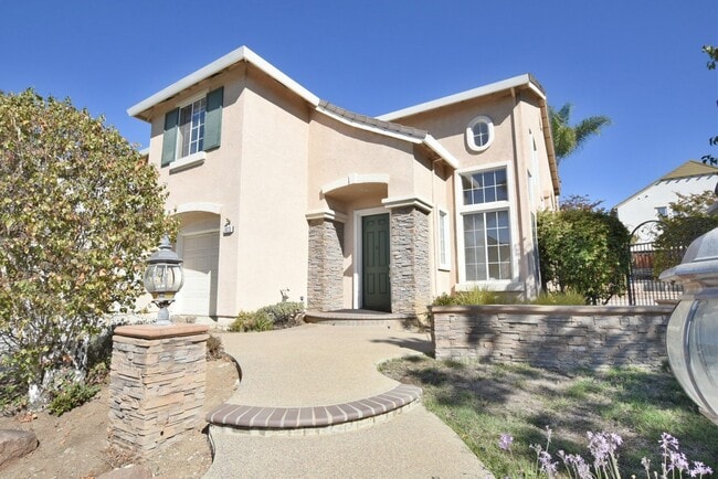 Photo - Beautiful and Spacious Evergreen 4 Bedroom 2.5 Bath Home with Pool!