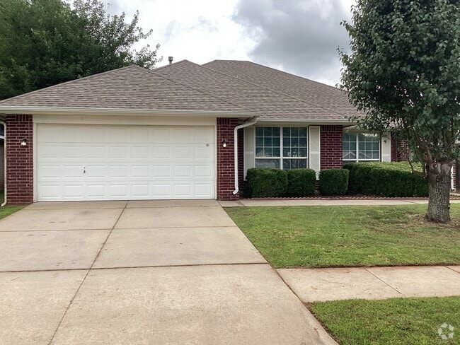 Building Photo - 12204 Hickory Creek Blvd Rental
