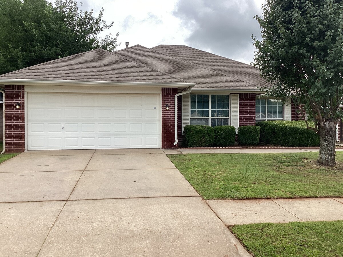 Photo - 12204 Hickory Creek Blvd House