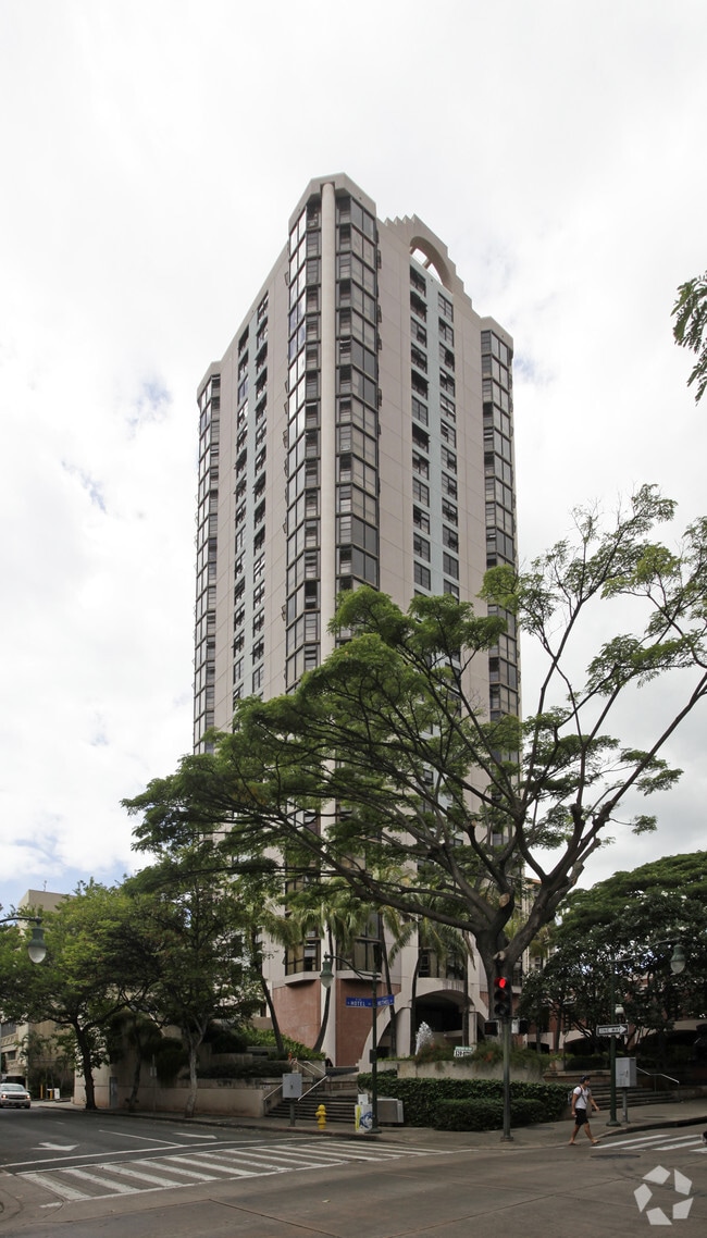 Chinatown Gateway Plaza Apartments Honolulu, HI