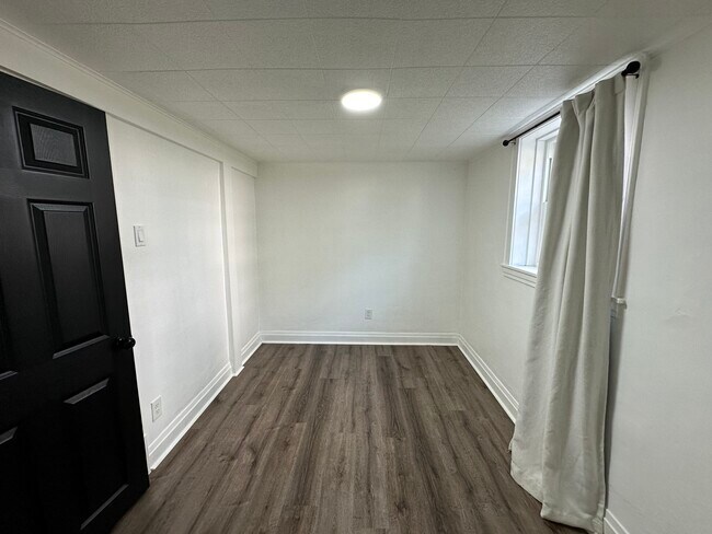 Photo - 4904 N Austin Ave Unit Garden