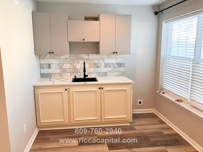 Photo - 35 Highgrove Ct