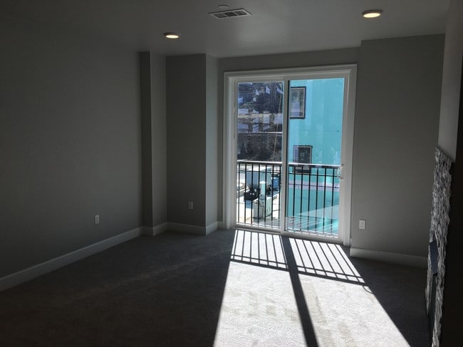 Photo - 4961 Main St Unit 418