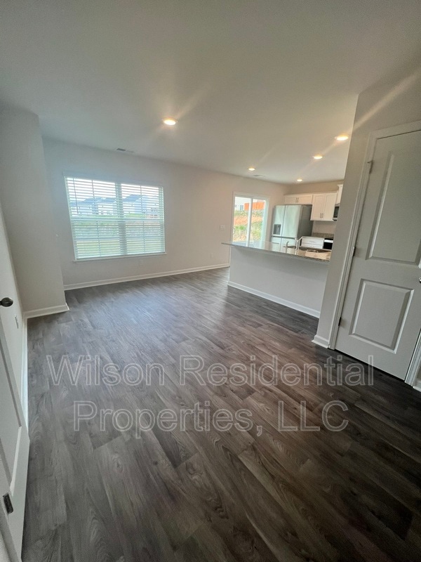 Photo - 591 Tochi Ct