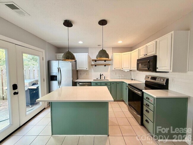 Photo - 12223 Paperbark Cir