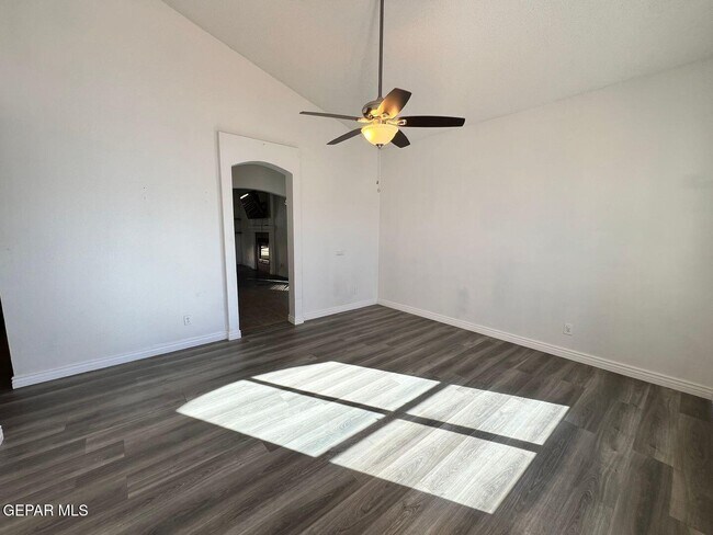 Photo - 757 Desert Star Dr