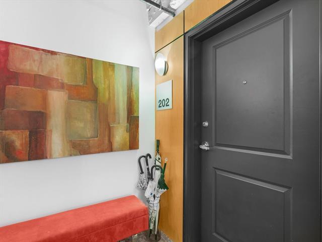 Photo - 329 E Colorado Blvd Unit 202