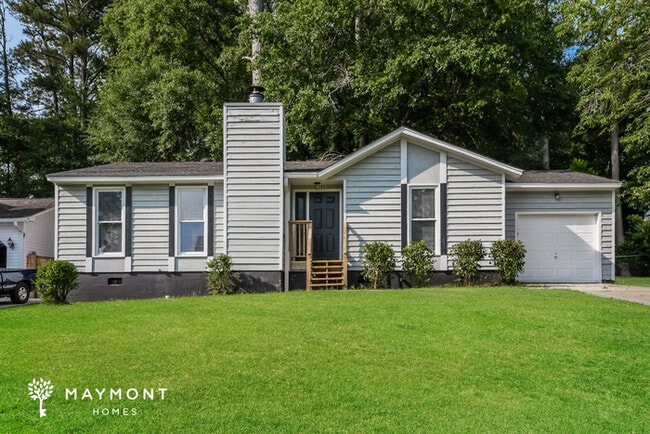 Photo - 105 Sawmill Dr House