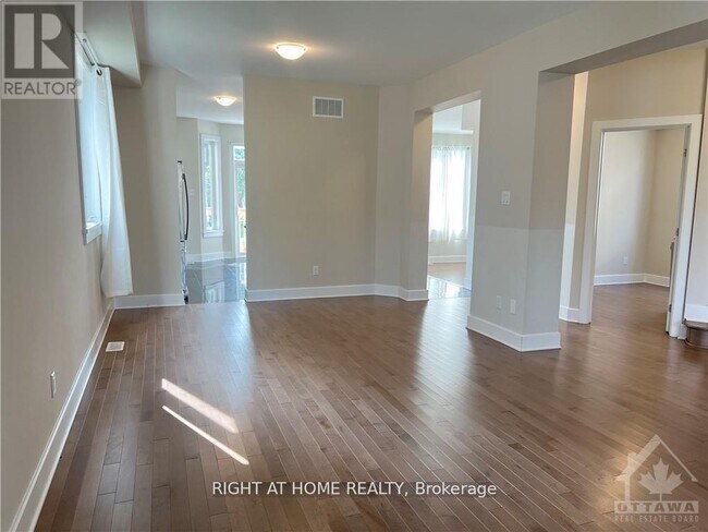 Photo - 145 Bert Hall St