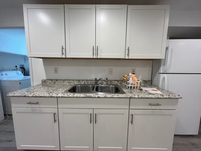 Photo - 1454 Heather Ridge Ct Unit B